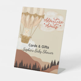 Adventure Awaits, Cards & Gifts Baby Shower 台座サイン