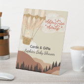 Adventure Awaits, Cards & Gifts Baby Shower 台座サイン (インサイチュ)