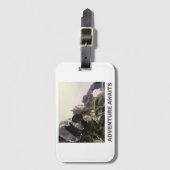 Adventure Awaits. Fantasy landscape ラゲッジタグ (正面縦)