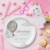 Adventure Awaits Hot Air Balloon Boy Baby Shower ペーパープレート (パーティー)