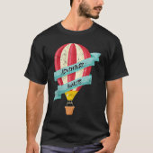 Adventure Awaits Hot Air Balloon Fun Ballooning Me Tシャツ (正面)