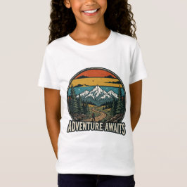Adventure Awaits Retro Camping T-Shirt Tシャツ