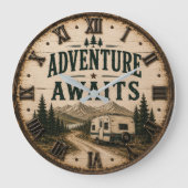 Adventure Awaits Rustic Camper Camping Mountain ラージ壁時計 (正面)