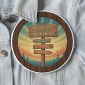 Adventure Begins at the Trailhead 缶バッジ (インサイチュ)