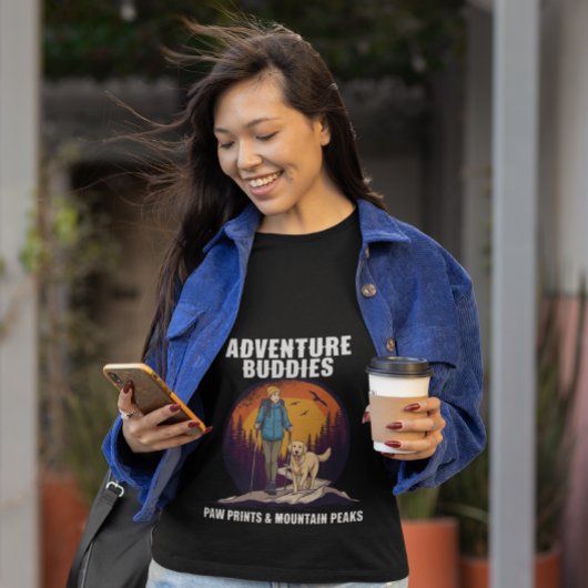 Adventure Buddies Dog Hiking & Mountain Sunset Tシャツ