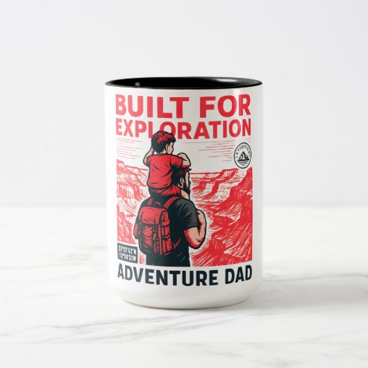 Adventure Dad - 探検のために作られた ツートーンマグカップ (中央)