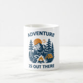 Adventure is out there コーヒーマグカップ (中央)
