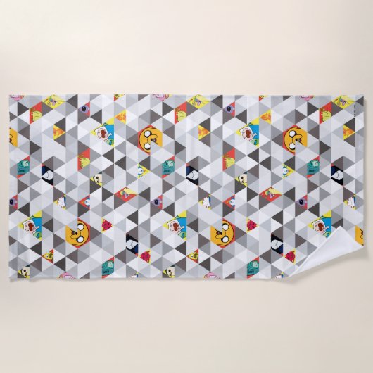 Adventure Time | Triangular Character Pattern ビーチタオル (正面)