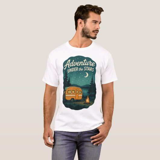 Adventure Under the Stars Retro Camping Art Tシャツ (正面フル)