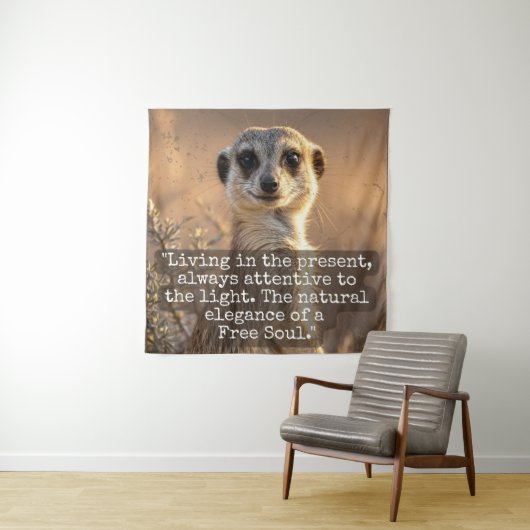 Adventurous Meerkat Living タペストリー (インサイチュ)