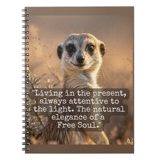 Adventurous Meerkat Living ノートブック (正面)