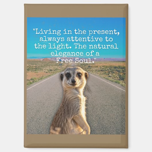 Adventurous Meerkat Living マグネット (正面)