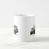 ae86 hachiの花冠のトヨタの短距離走者のtrueno コーヒーマグカップ (中央)