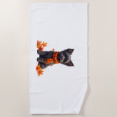 Affenpinscher With Heart Made Of Autumn Leaves ビーチタオル (正面)