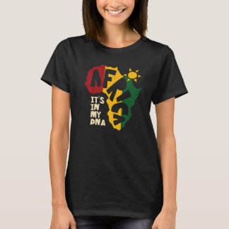 Africa with sun It's in my DNA Tシャツ