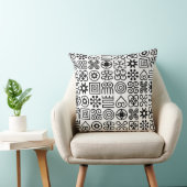 African Adinkra Symbol Throw Pillow クッション (椅子)