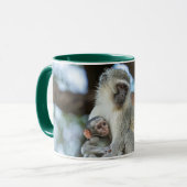 African Monkey Moment – Wildlife マグカップ (正面左)