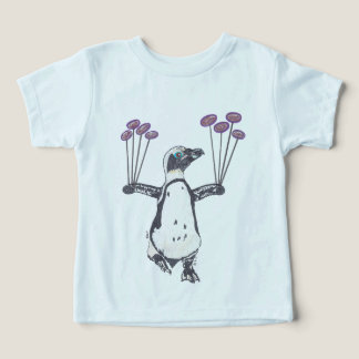 AFRICAN PENGUIN DOING ACROBATICS