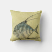 African Pompano Fish, Vintage Threadfin Trevally クッション (正面)