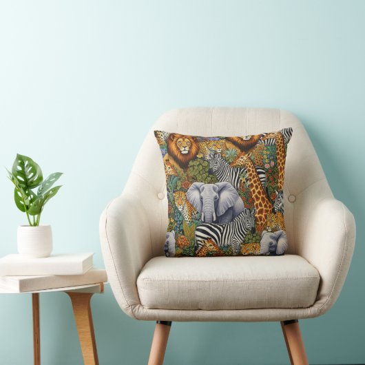 AFRICAN SAFARI ANIMALS Throw Pillow クッション (椅子)