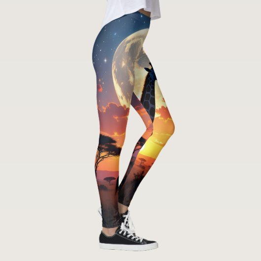 African Sunset Moon Giraffe Leggings | Tights レギンス (右)