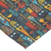 African tribal pattern with idols. テーブルクロス (アングル)