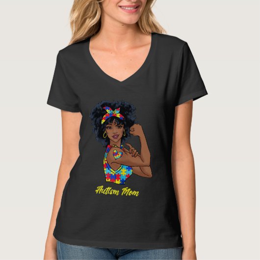 Afro Black Woman Autism Mom Awareness Tattoo Jigsa Tシャツ (正面)