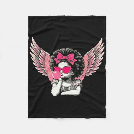 Afro Cupid With Sungles Blowing Bubble Gum Valenti フリースブランケット (正面)
