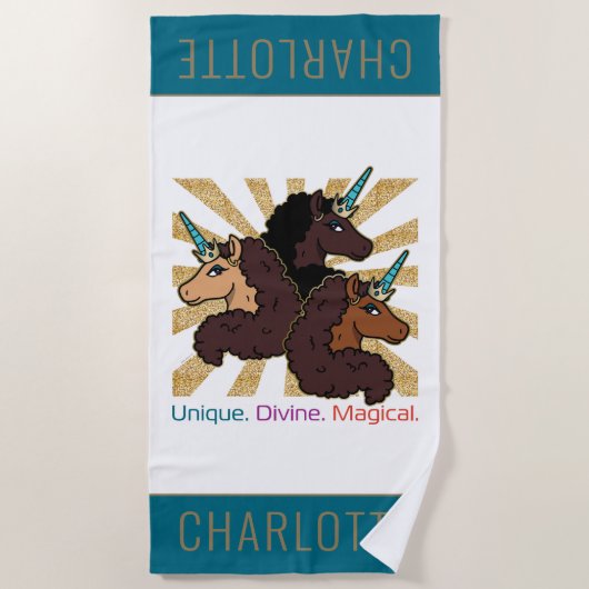 Afro Unicorn Trio: ユニーク、Divine、Magical ビーチタオル (正面)