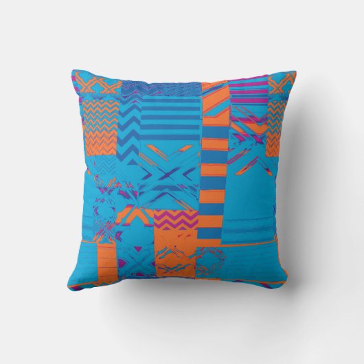 Afrocentric Geometric Print Throw Pillow クッション (裏面)