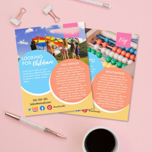 after school childcare babysitter daycare kinder チラシ