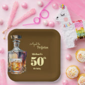 Aged to Perfection Men's 50th Whiskey Birthday ペーパープレート (パーティー)