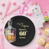 Aged to Perfection Men's 60th Whiskey Birthday ペーパープレート (パーティー)