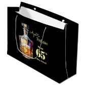 Aged to Perfection Men's 65th Whiskey Birthday  ラージペーパーバッグ (正面アングル)