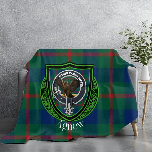Agnew Scottish Clan Tartan & Crest フリースブランケット