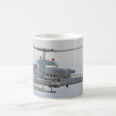 AH-1Wコブラすごいー コーヒーマグカップ (中央)