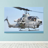 AH-1Wコブラすごい40x60 キャンバスプリント (インサイチュ (ウッドフロア))