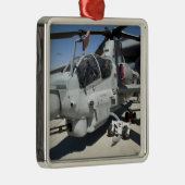 AH-1Zコブラすごい攻撃ヘリコプター メタルオーナメント (右)