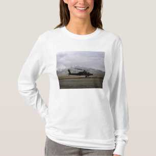 AH-64Aアパッシュの出発 Tシャツ