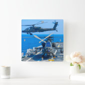 AH-64E APACHE GUARDIAN スクエア壁時計 (ホーム)