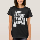 AIM SHOOT SWEAR REPEAT DARTS Tシャツ (正面)