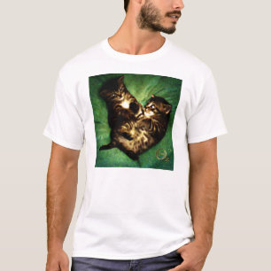 AineおよびBrigitかわいらしい猫ちゃん Tシャツ