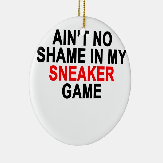 Aint私のスニーカーのゲームのグラフィックのTシャツの恥無し セラミックオーナメント (右)