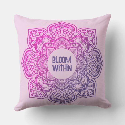 Aion Mandala Personalized Throw Pillow クッション (裏面)