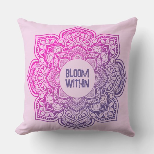 Aion Mandala Personalized Throw Pillow クッション (正面)