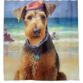 Airedaleオンビーチ、愛犬家のための夏の贈り物 シャワーカーテン (正面)