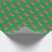 Airedale Terrierクリスマスドッグシルエットグリーン ラッピングペーパー (角)