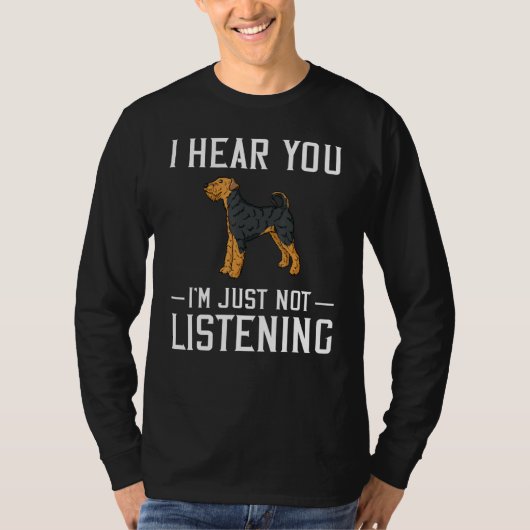 Airedale Terrier犬の子犬の所有者の恋人 Tシャツ (正面)