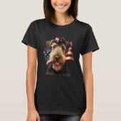 Airedale Terrier 4th of July Airedale Terrier Ame Tシャツ (正面)