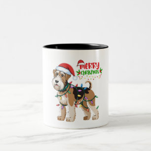 Airedale Terrier Christmas Lightsクリスマスドッグギフト ツートーンマグカップ